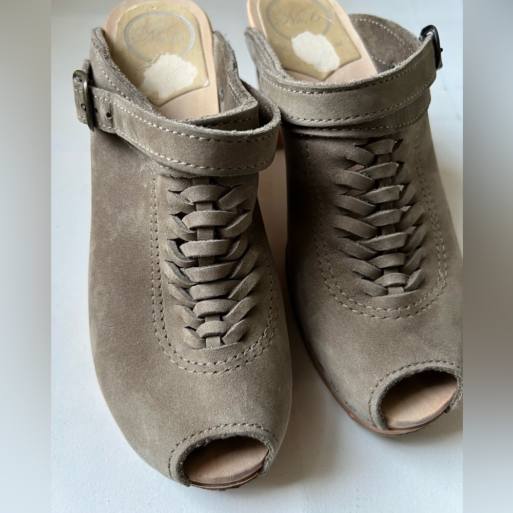 No. 6 Annabel Leather Clogs, size 38